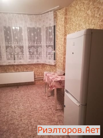       ( 4)