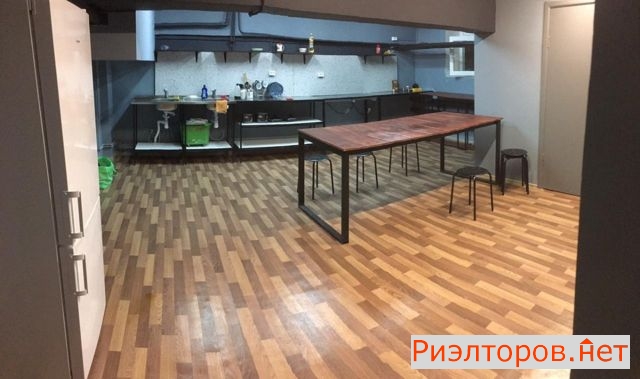    melius hostel   1 17 ( 4)
