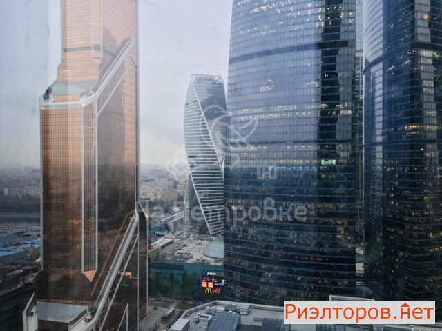 ������ �������� � �� neva towers (���� �9)