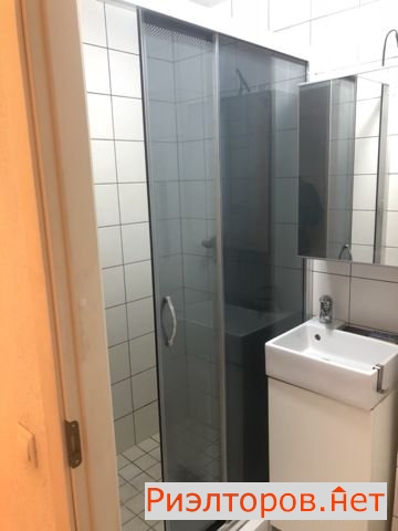     262 ( 15)