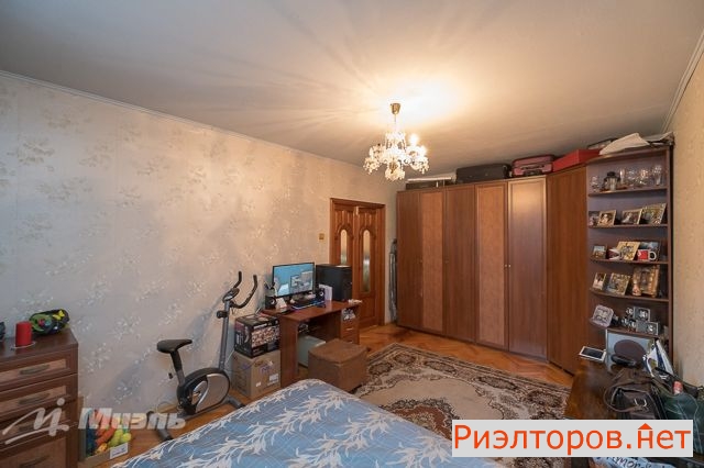 ������ �������� ����� ������������ 18�5 (���� �10)