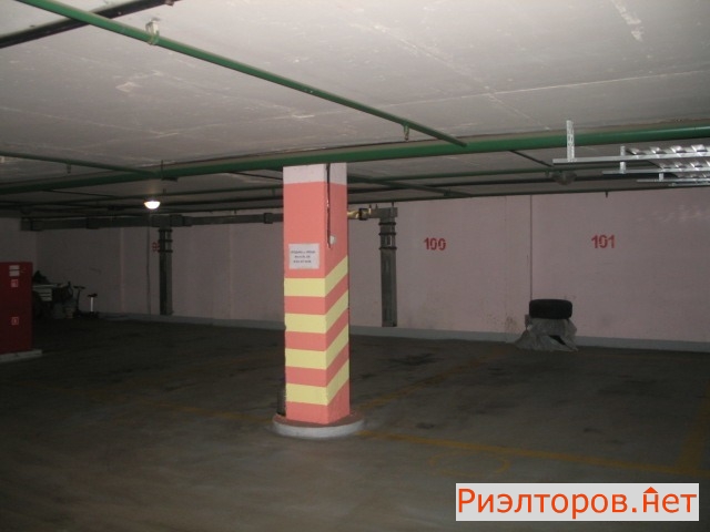     ( 4)