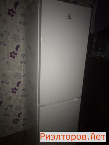     ( 2)
