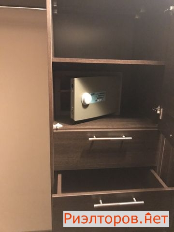     13 ( 8)