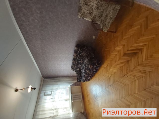 ������ �������� ����� ������������� 10�3 (���� �11)