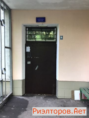     8 ( 17)