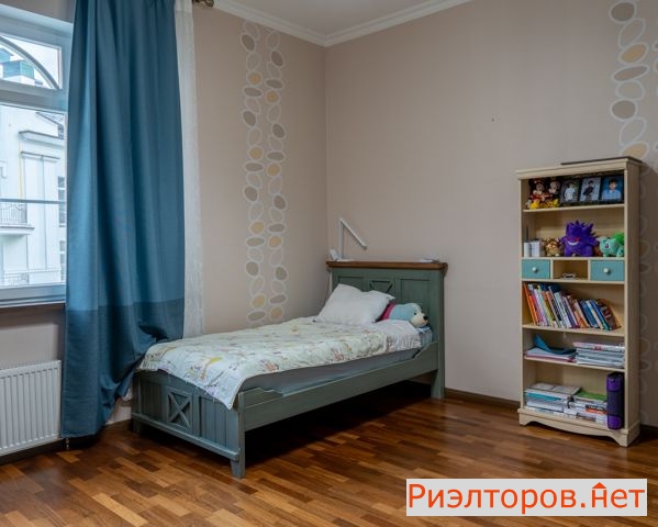 ������ �������� ��������� ����� 4�4 (���� �6)