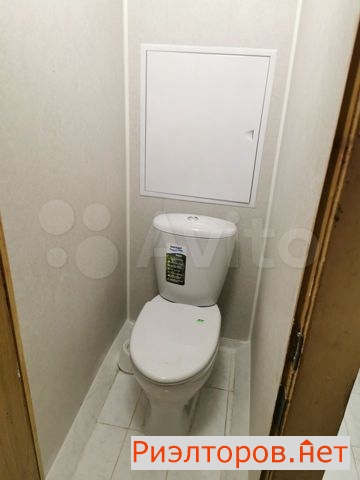     8 ( 4)