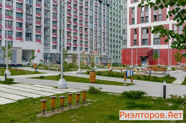      1075 ( 12)