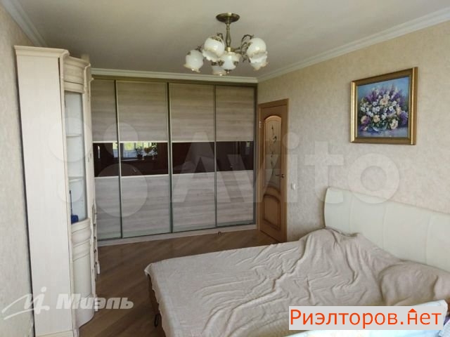    1302 ( 2)