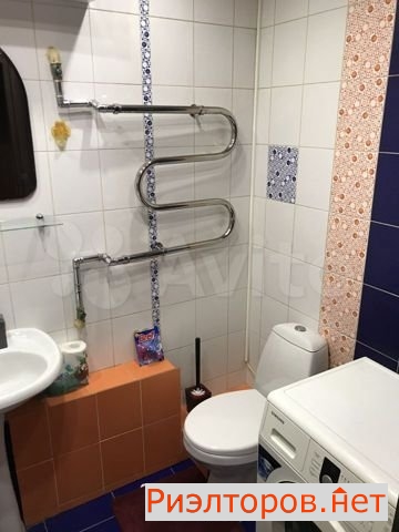     22 22 ( 8)