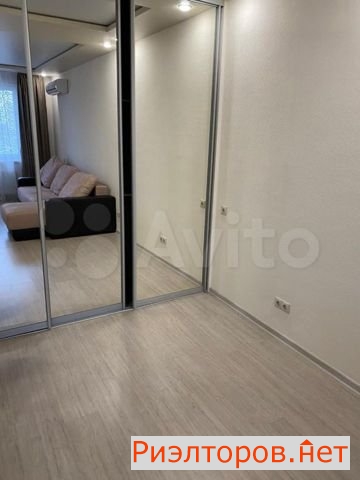     610 ( 8)