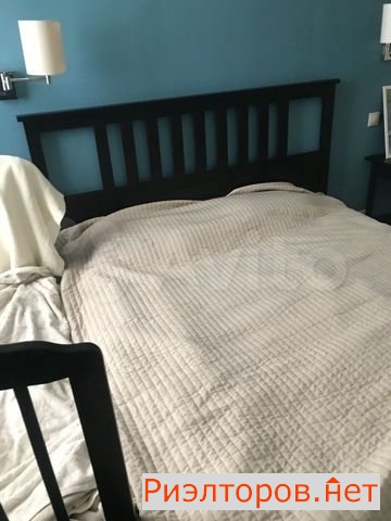     221 ( 8)