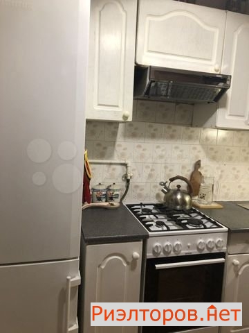   ( 4)
