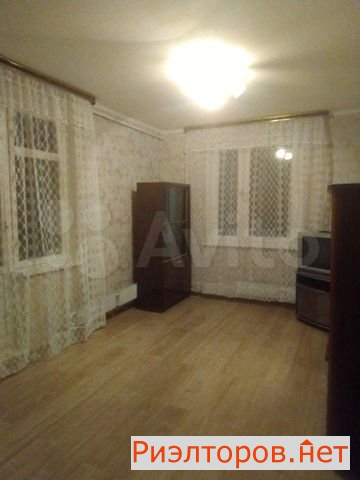   ( 3)