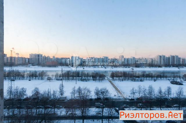 ������ �������� ����� ����������� ����� 32 (���� �18)