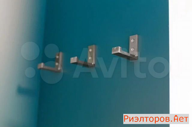     437 ( 14)
