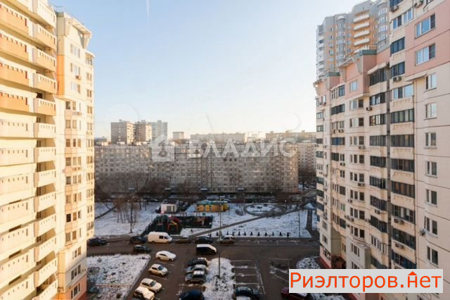 ������ �������� ����������� ���������� 10�3 (���� �18)