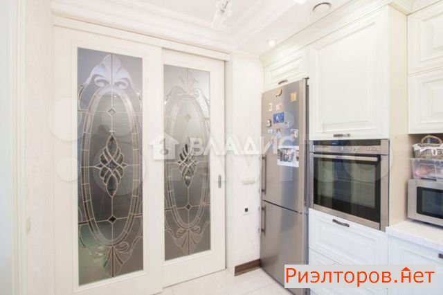 ������ �������� ����������� ���������� 10�3 (���� �5)