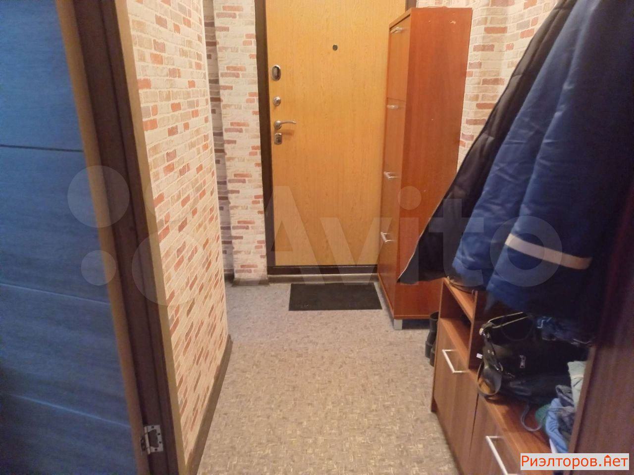     4 ( 36)