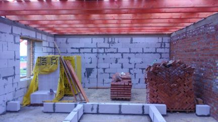 ������ ��� 9 ����� �� ��������� �-� �.�. ���������� �������� (���� �7)