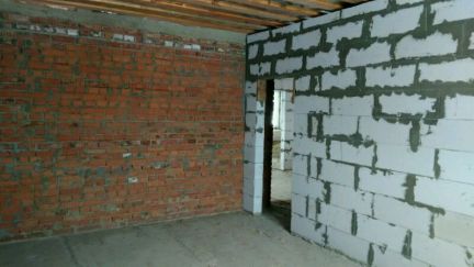 ������ ��� 9 ����� �� ��������� �-� �.�. ���������� �������� (���� �15)