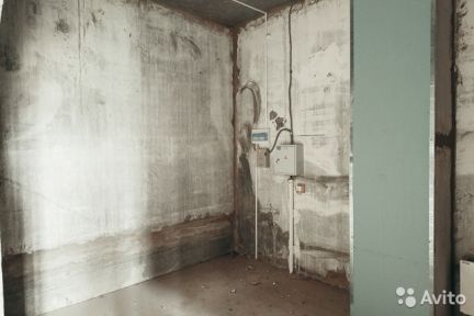       ( 12)
