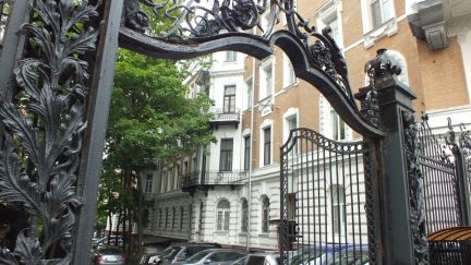 ������ �������� ����� ���������� ������� ���������� ������� 6 1�2 (���� �5)