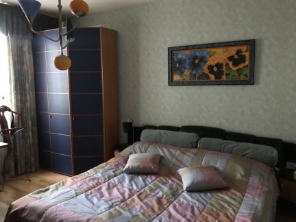 ������ �������� �� ������� �������������� 10�7� (���� �5)