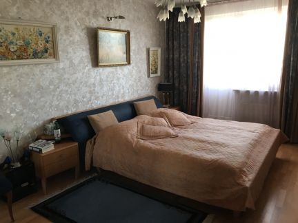 ������ �������� �� ������� �������������� 10�7� (���� �8)