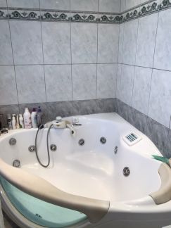 ������ �������� �� ������� �������������� 10�7� (���� �12)