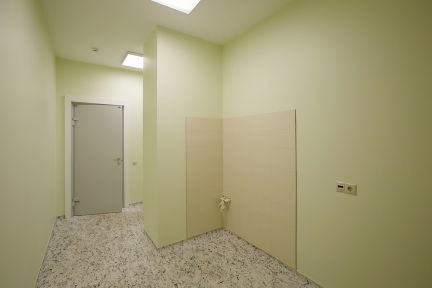       212 ( 15)
