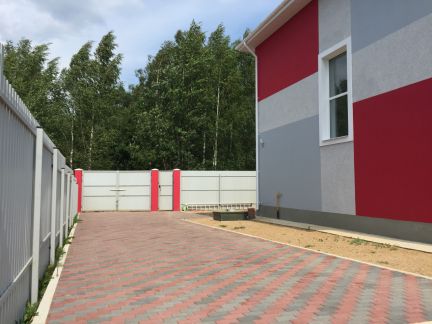     ( 4)
