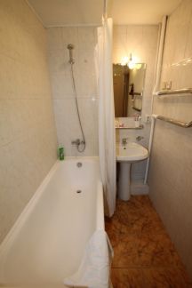 ����� �������� ��������� ��. �������-������������ �.18 20 (���� �9)