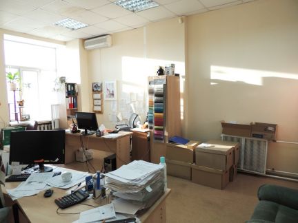 ����� ���� 220 � ����� ������������ 2-� ��������� ����� 2�2 (���� �3)