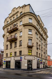      16 8 ( 7)