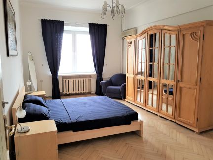 ����� �������� ��������� ������ 17 (���� �8)