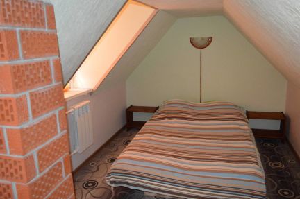 ����� ��� � small hotel ��������� ����������� ����� (���� �12)