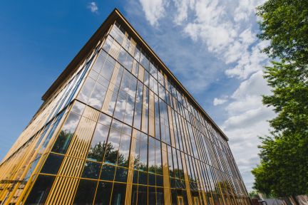 ����� �������� ��������� ����������� ����� �. 71� (���� �6)