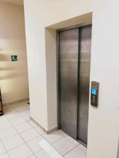    ( 4)