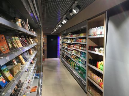      Etmia ( 6)