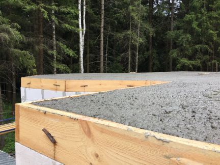 ������ ��� � new level hous (���� �17)