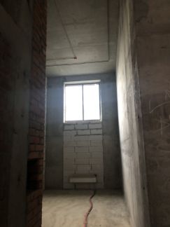         ( 4)