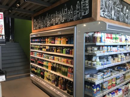       711 ( 4)