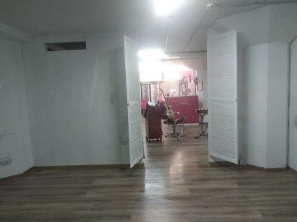        w-plaza ( 2)