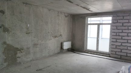     ( 2)