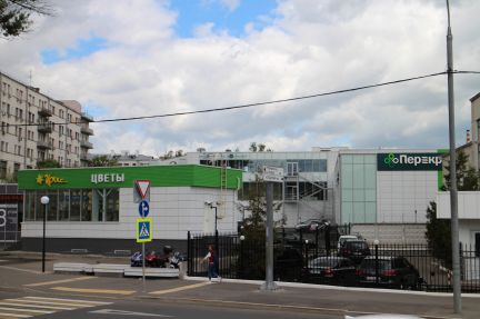     FoodPark ( 4)