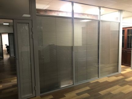 ������ ����� ����� ������������� (���� �4)