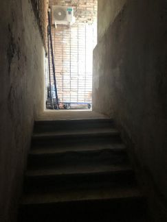      ( 4)