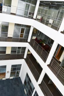 ����� ���� � �� orlikov plaza (���� �2)